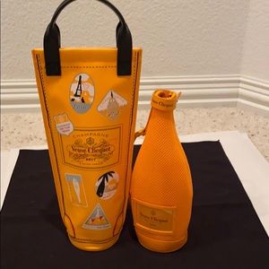 Bundle of Veuve Clicquot champagne carriers